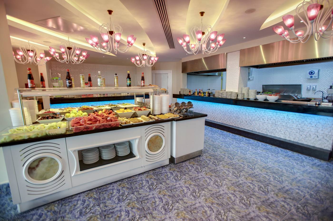 Azura Deluxe Resort & SPA Hotel