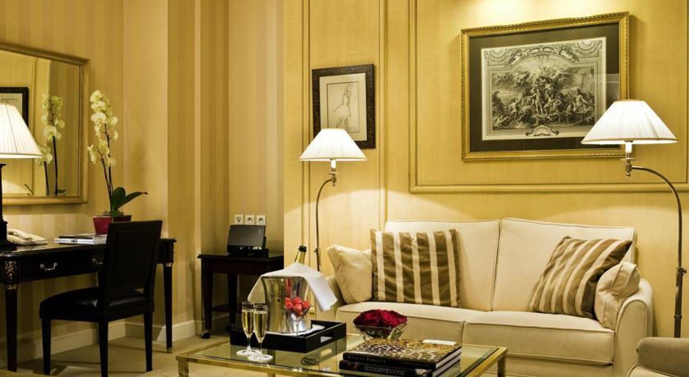 Hotel-Francois-1er-Room-23