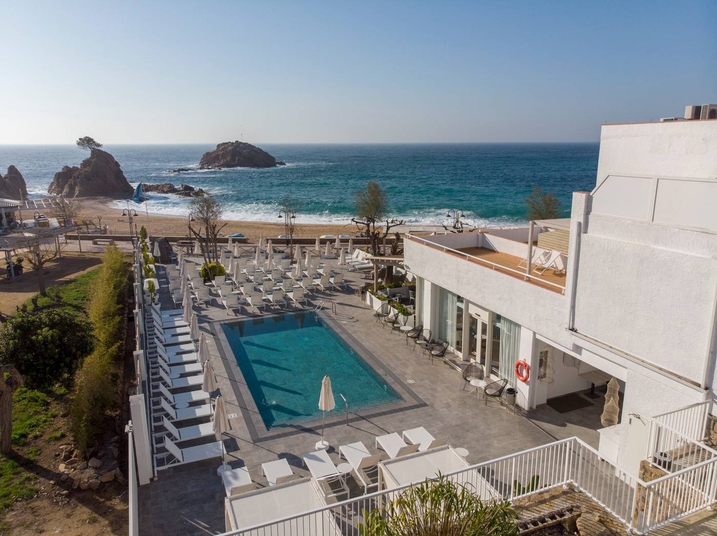 Golden-Mar-Menuda-Pool-15