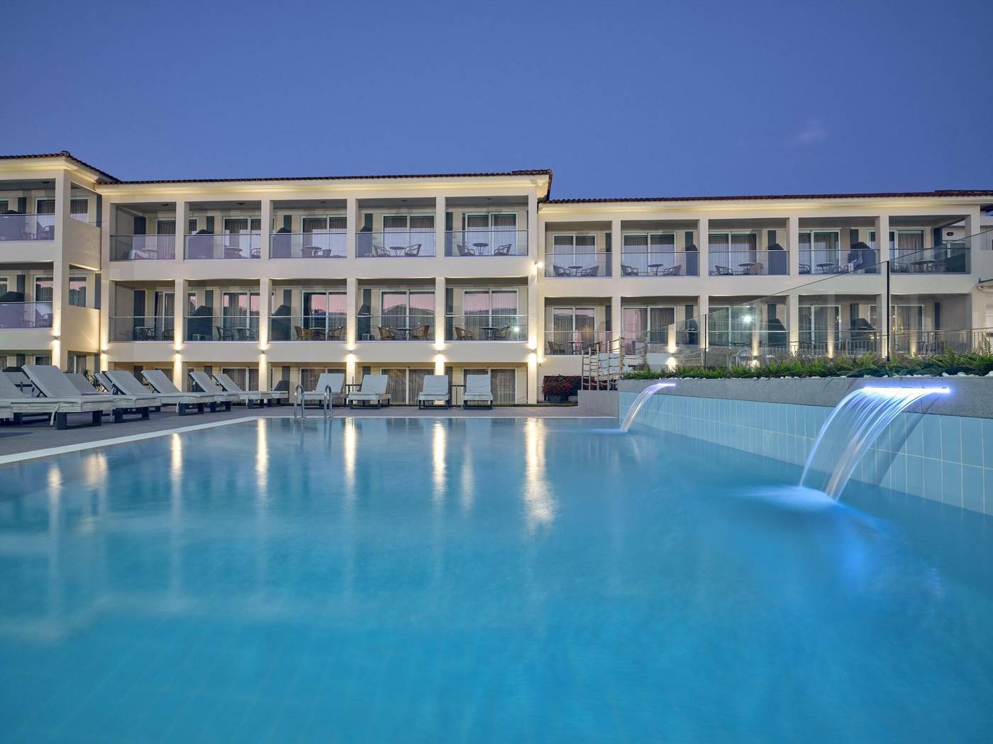 Park-Hotel---Spa-Pool-8