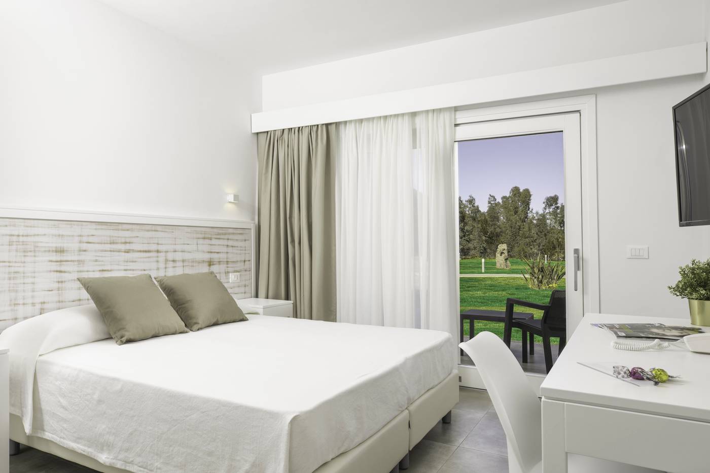 Hotel-S-arena-Beach-Room-26