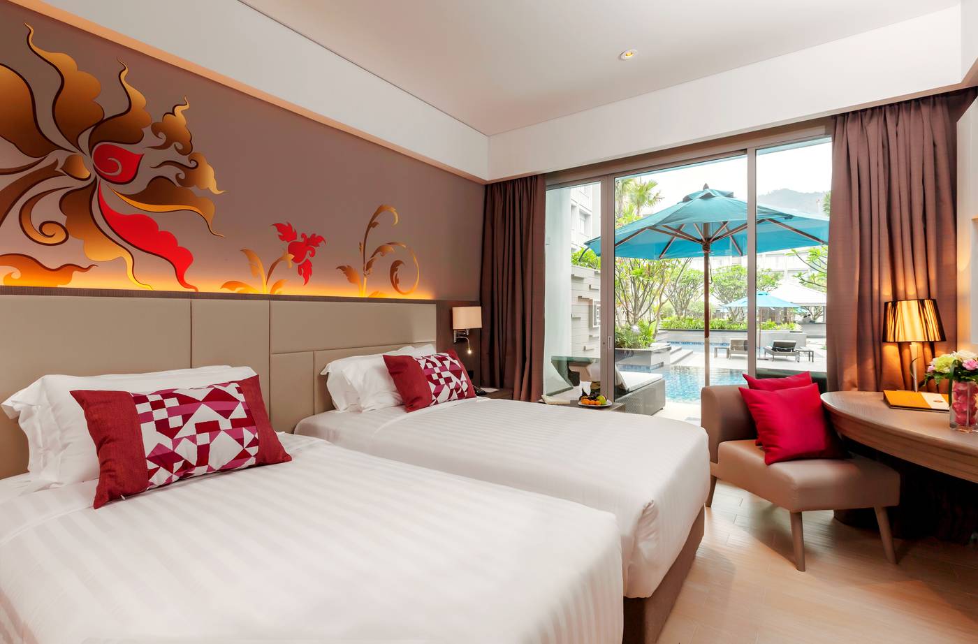 Grand-Mercure-Phuket-Patong-Room-24