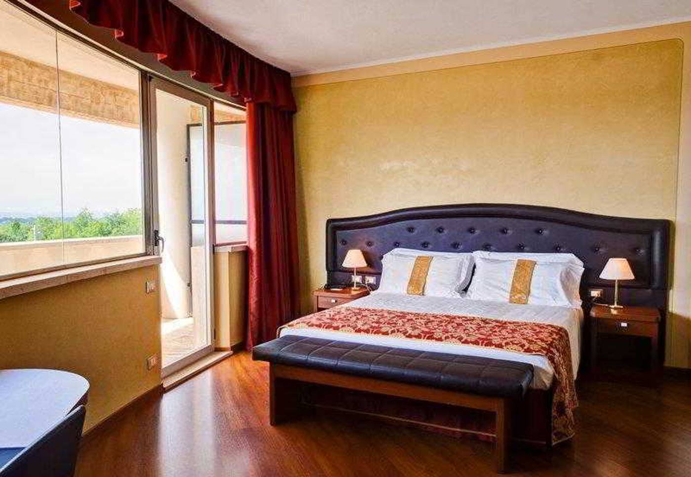 BEST-WESTERN-Galileo-Palace-Hotel-General-view-10