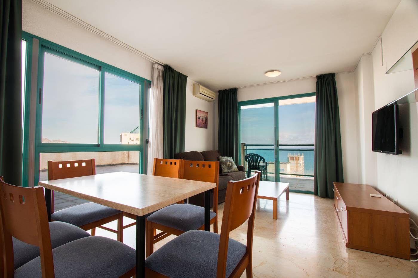 Magic-Atrium-Beach-Room-14