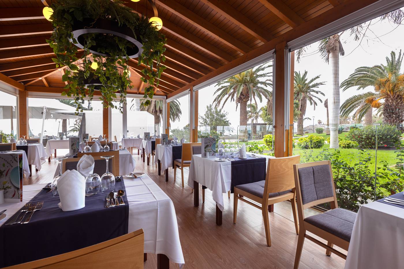 Hipotels-Natura-Palace-Restaurant-61