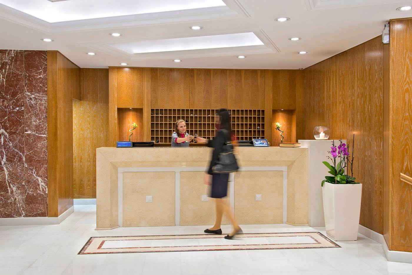 Kydon-Hotel-Lobby-55