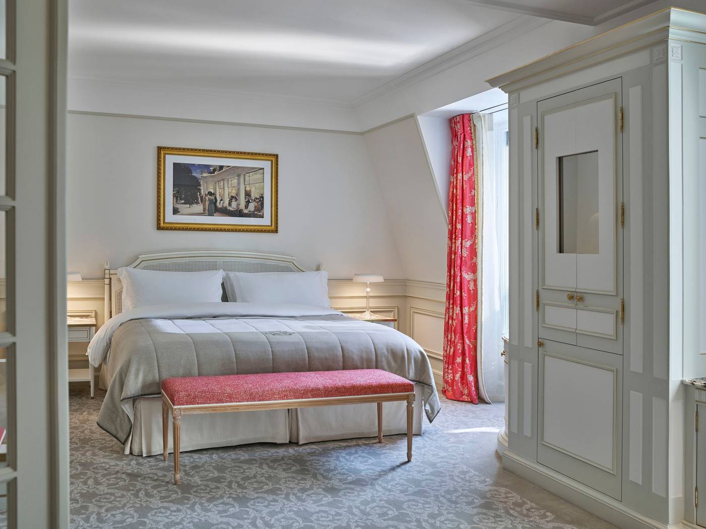 Le-Meurice-Room-25