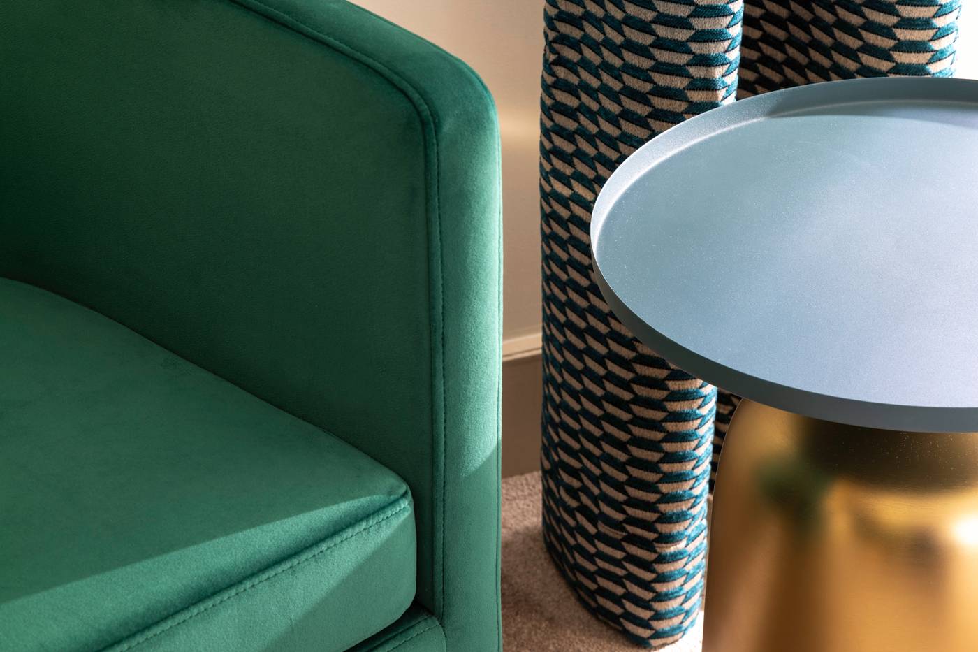 Hotel-Elysees-Bassano-Room-16