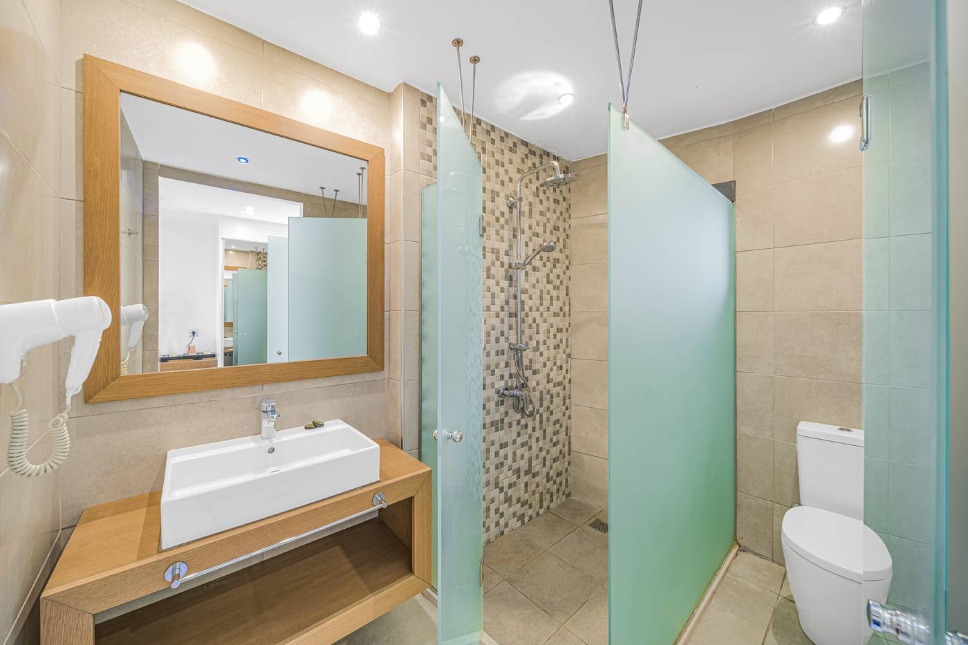 Panorama-Village-Hotel-Room-42