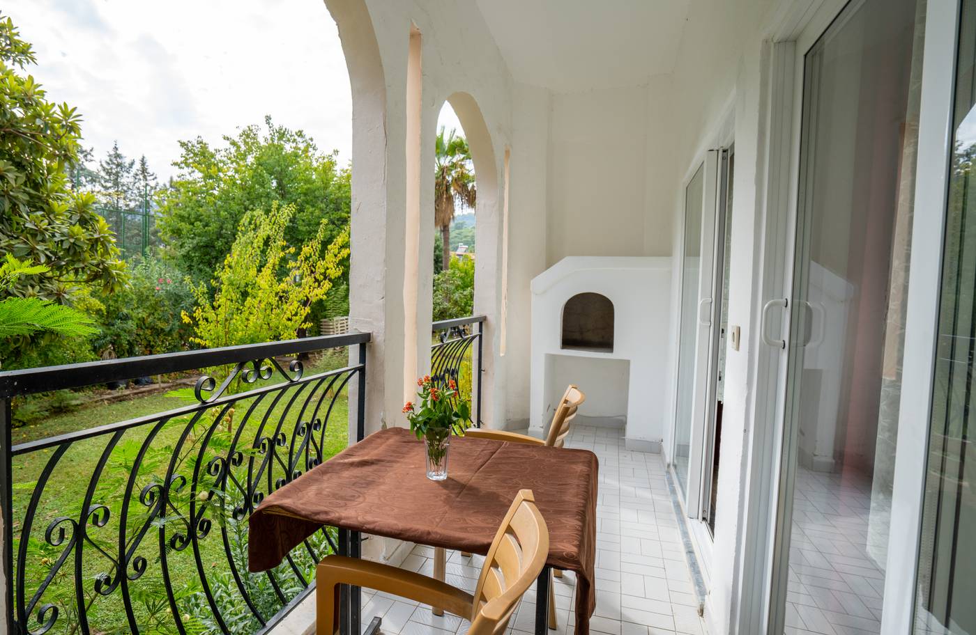 Grand-Villa-Sol-Apart-Terrace-7