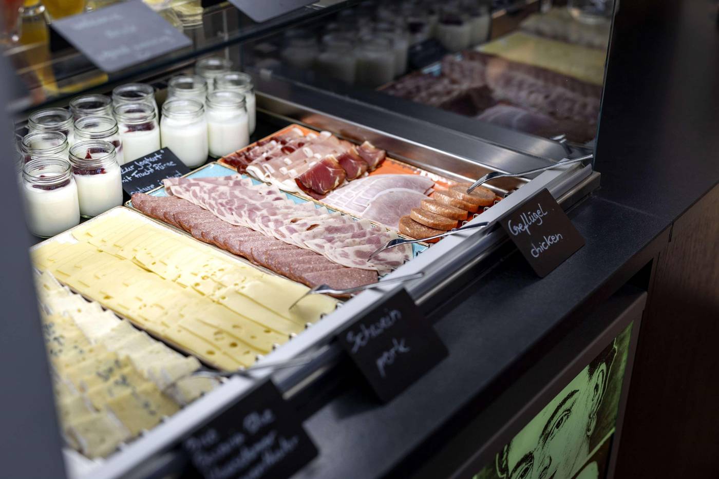 Arcotel-Velvet-Berlin-Restaurant-60