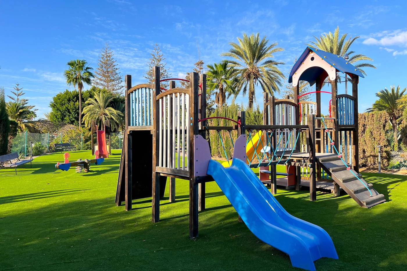 Cordial-Biarritz-Sports-and-Entertainment-40