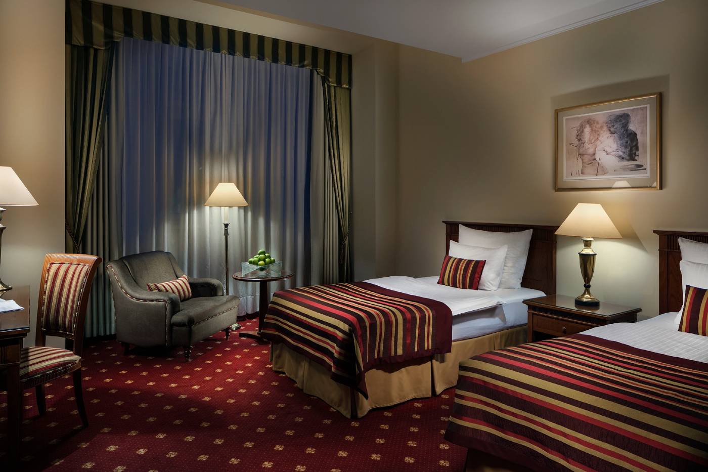 Art-Nouveau-Palace-Hotel-Room-16