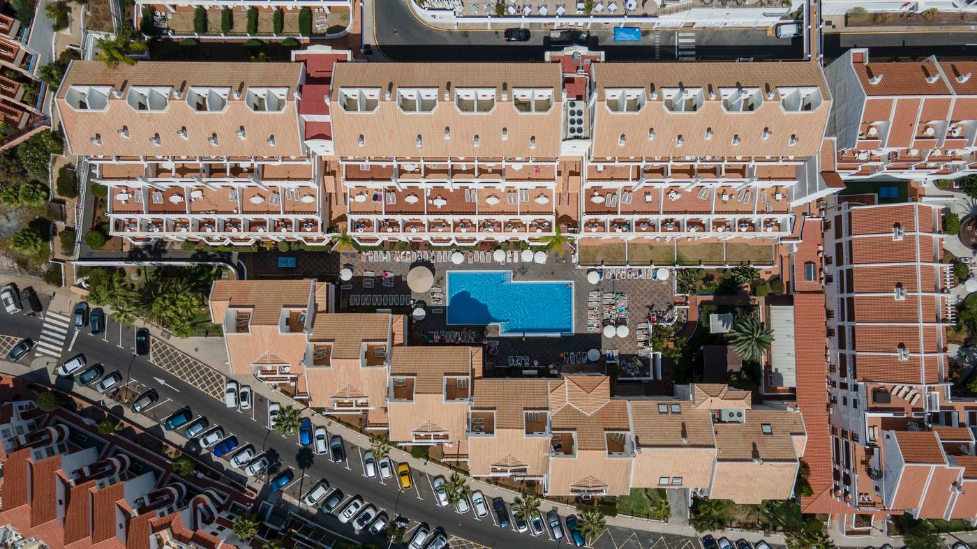 ONA-Hollywood-Mirage-General-view-9