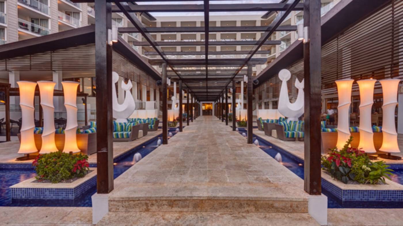 Royalton White Sands Montego Bay