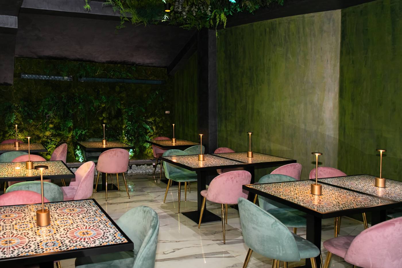 Caravita-Restaurant-17