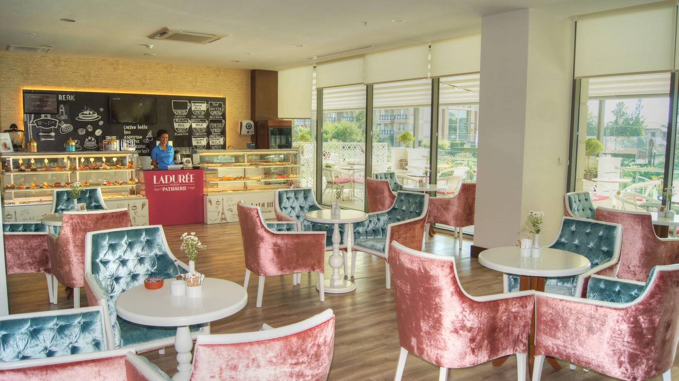 Luna-Blanca-Resort-Bar-60