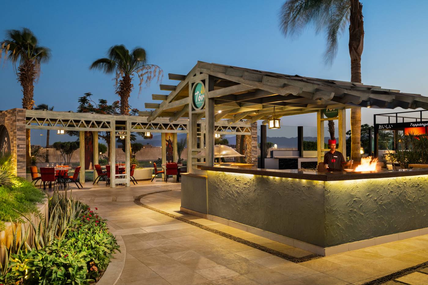 M-venpick-Resort---Spa-Soma-Bay-Restaurant-18