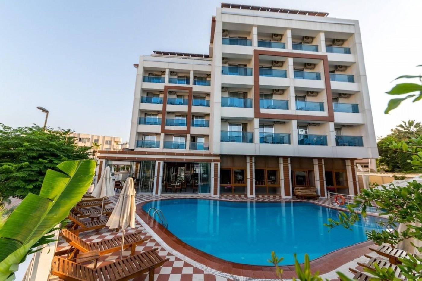 Ketenci-Hotel-Pool-1