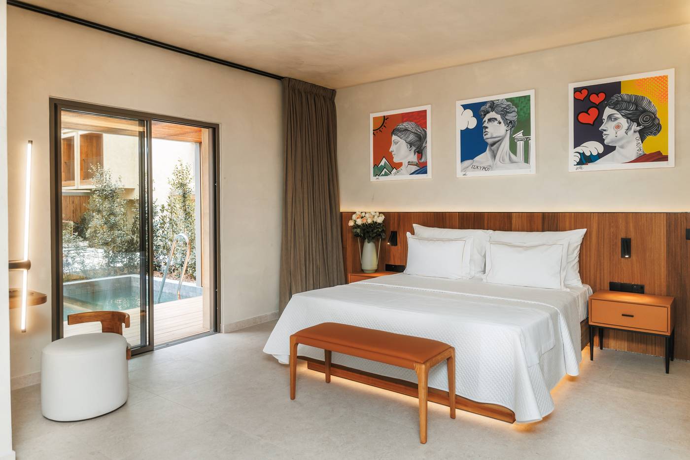 Daphne-Room-16