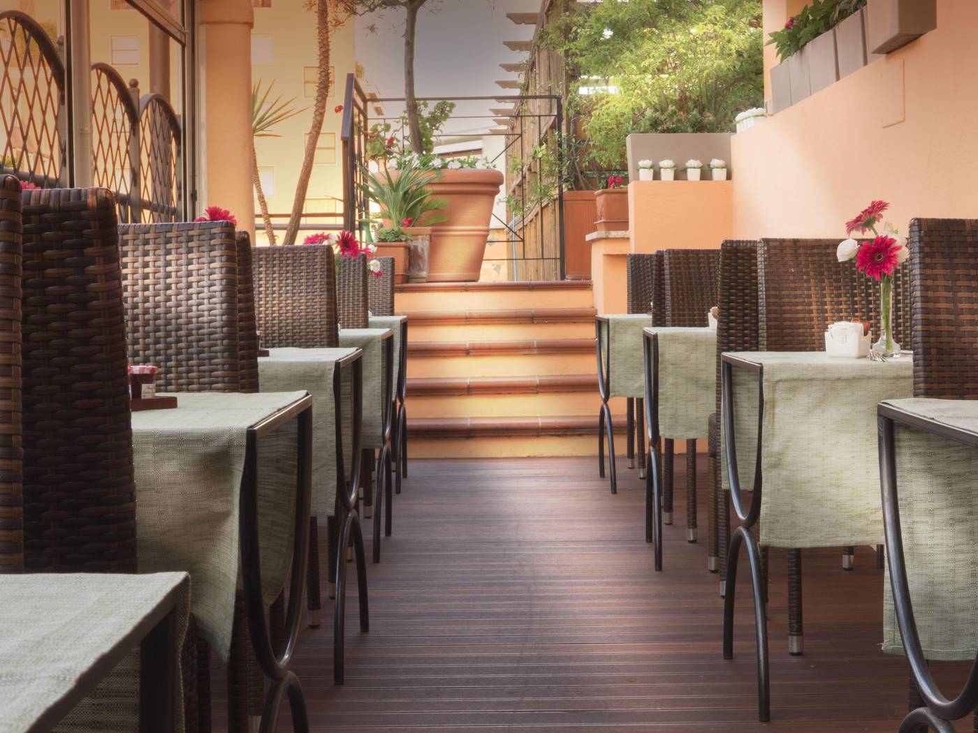 Hotel-Diana-Roof-Garden-Rome-Terrace-46