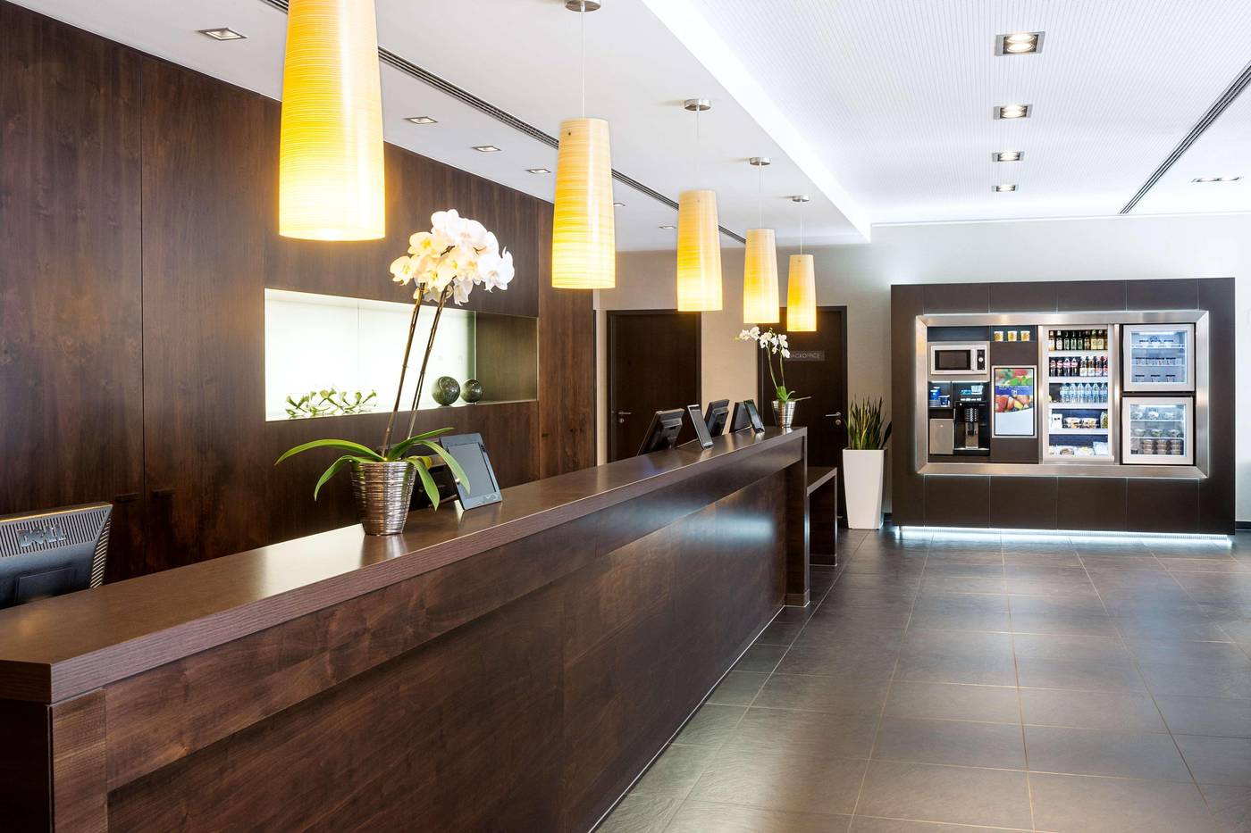 NH-Berlin-Kurfurstendamm-Lobby-5