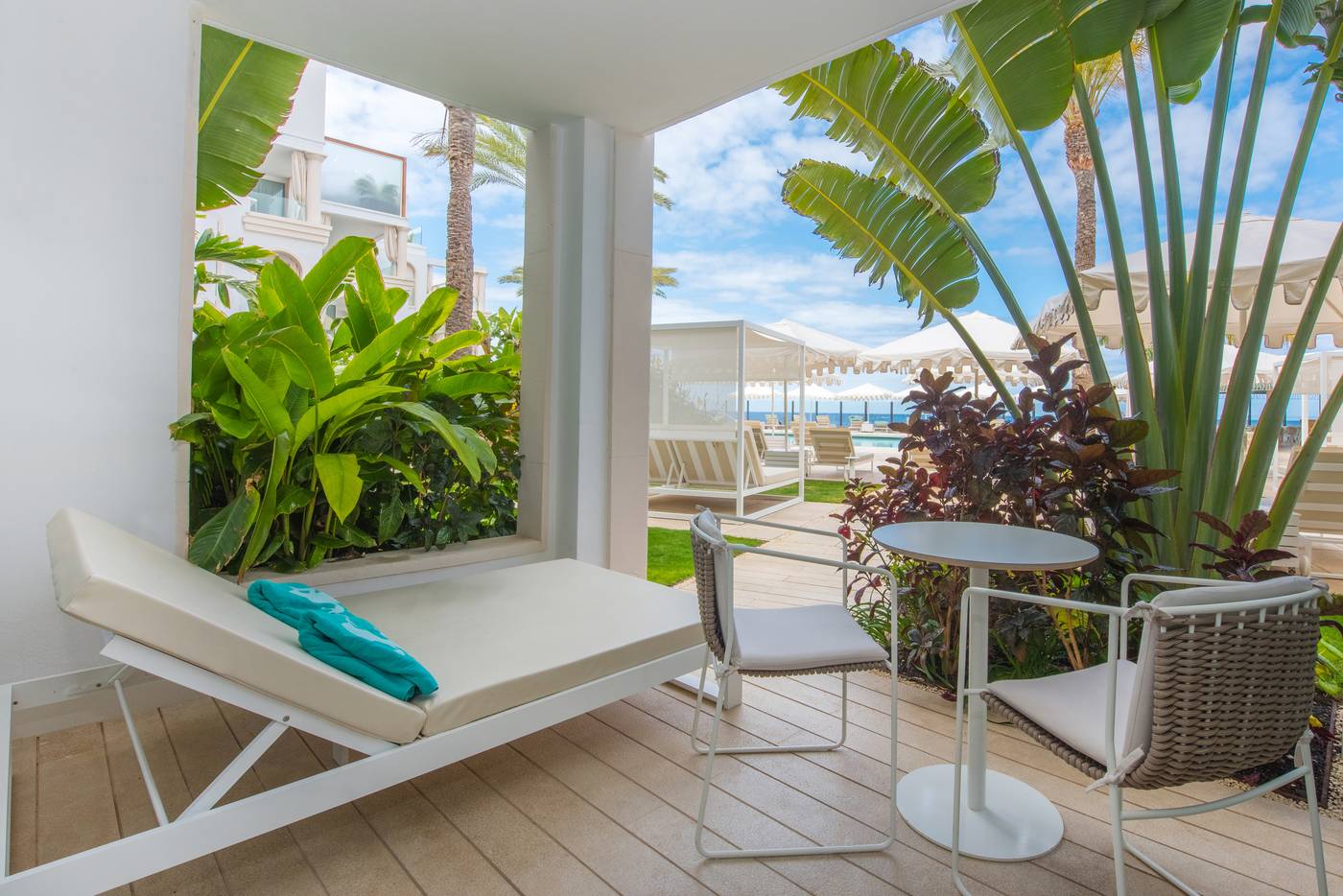 IBEROSTAR-Grand-Hotel-Salome-Room-17