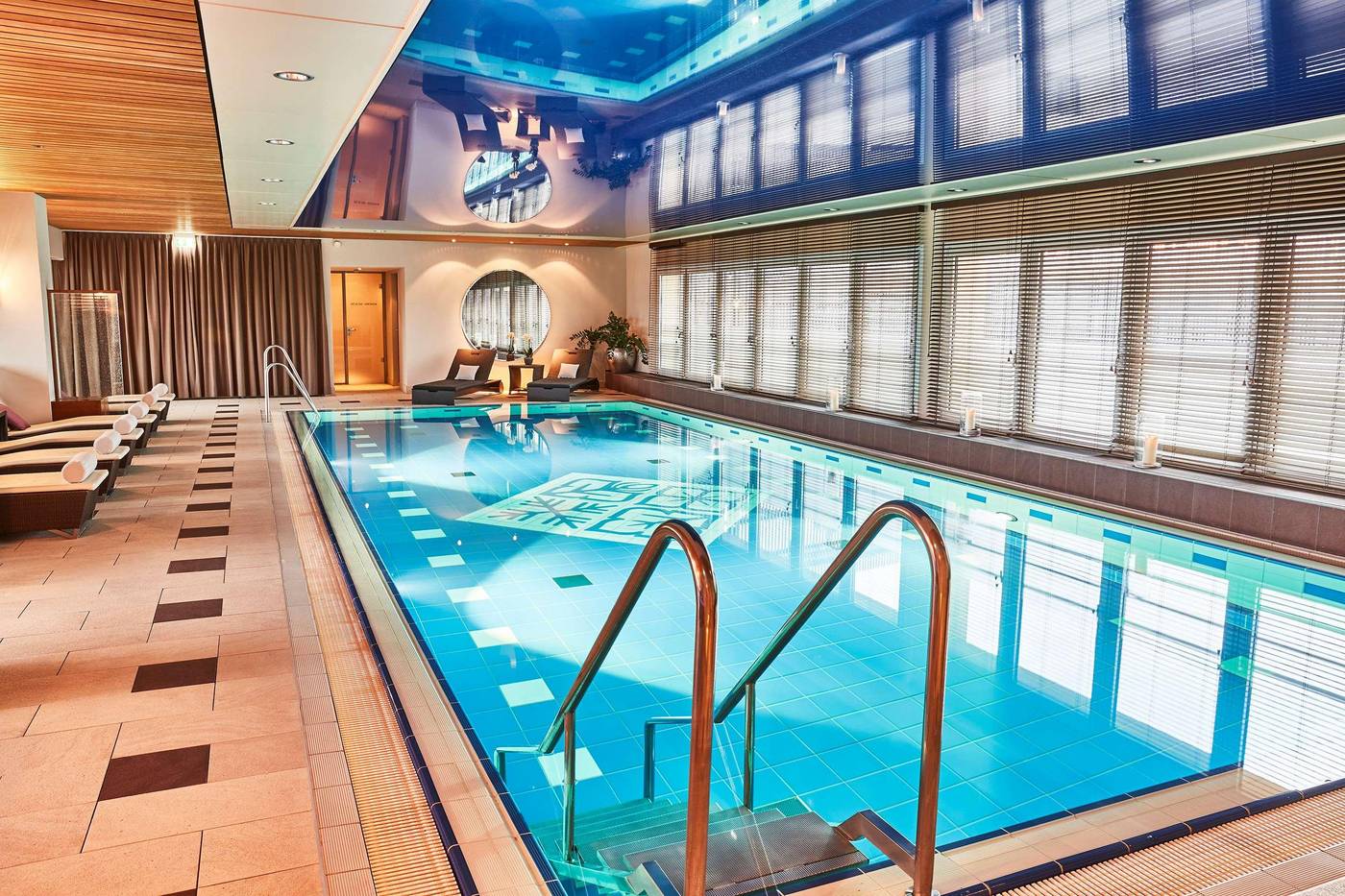 Hotel-Vier-Jahreszeiten-Kempinski-Munich-Pool-98