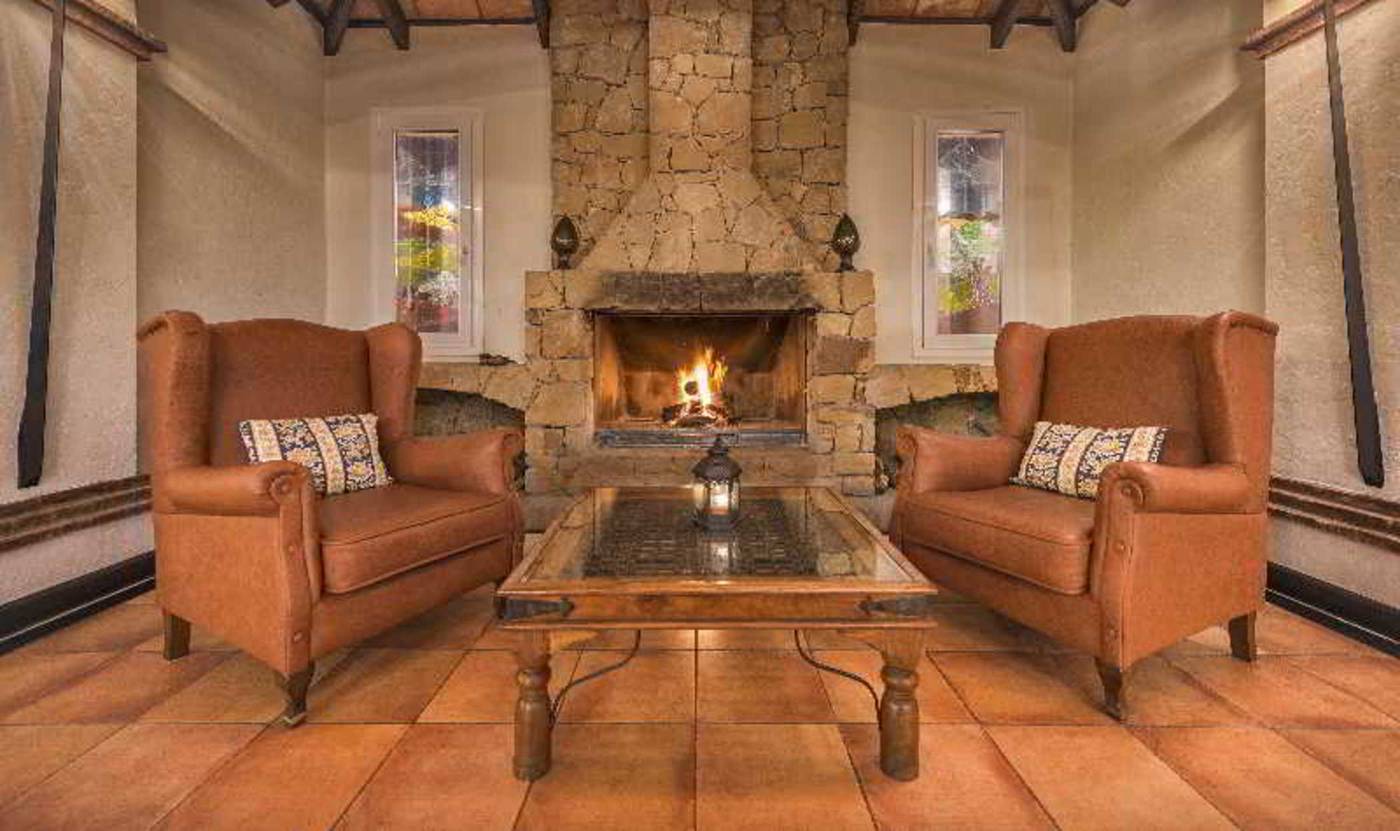 La-Cala-Resort-Lobby-45