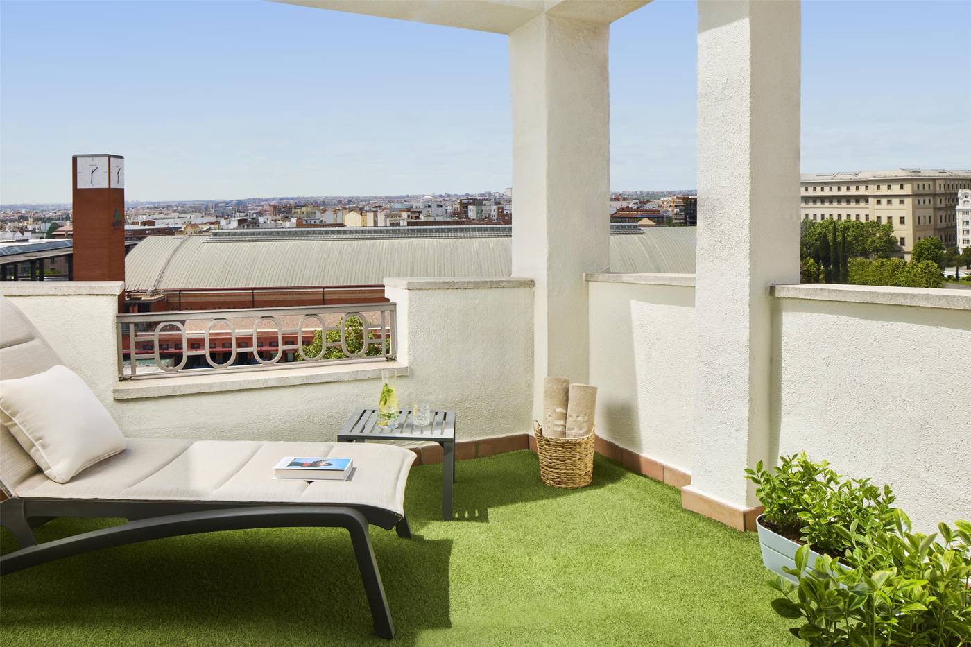 NH-Madrid-Atocha-Bar-33