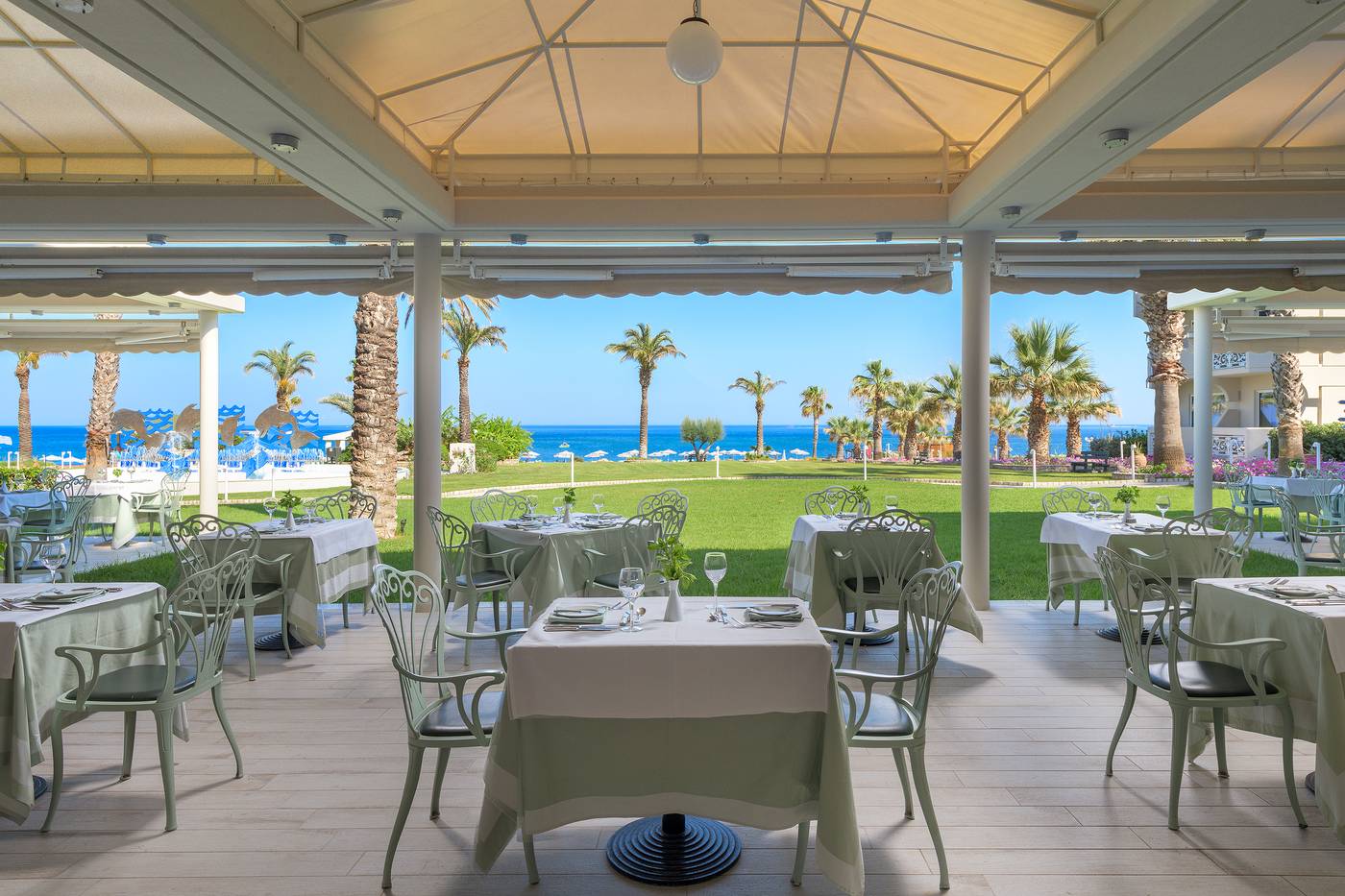 Rodos-Palladium-Leisure---Wellness-Restaurant-17