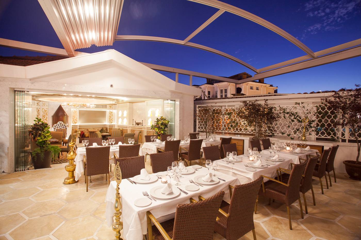 Ottoman-Hotel-Imperial-Istanbul-Terrace-18
