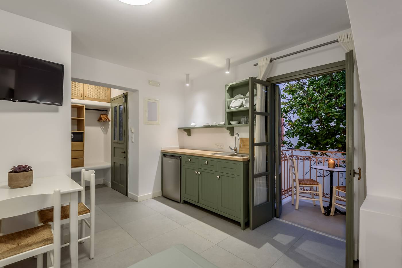 Nissia-Apartments-Room-51