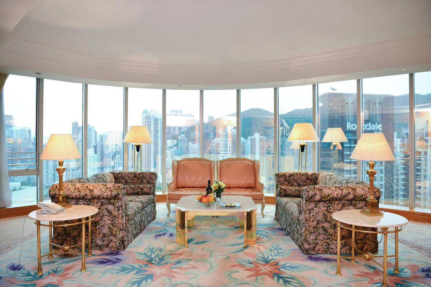 Regal-Hongkong-Hotel-Room-14