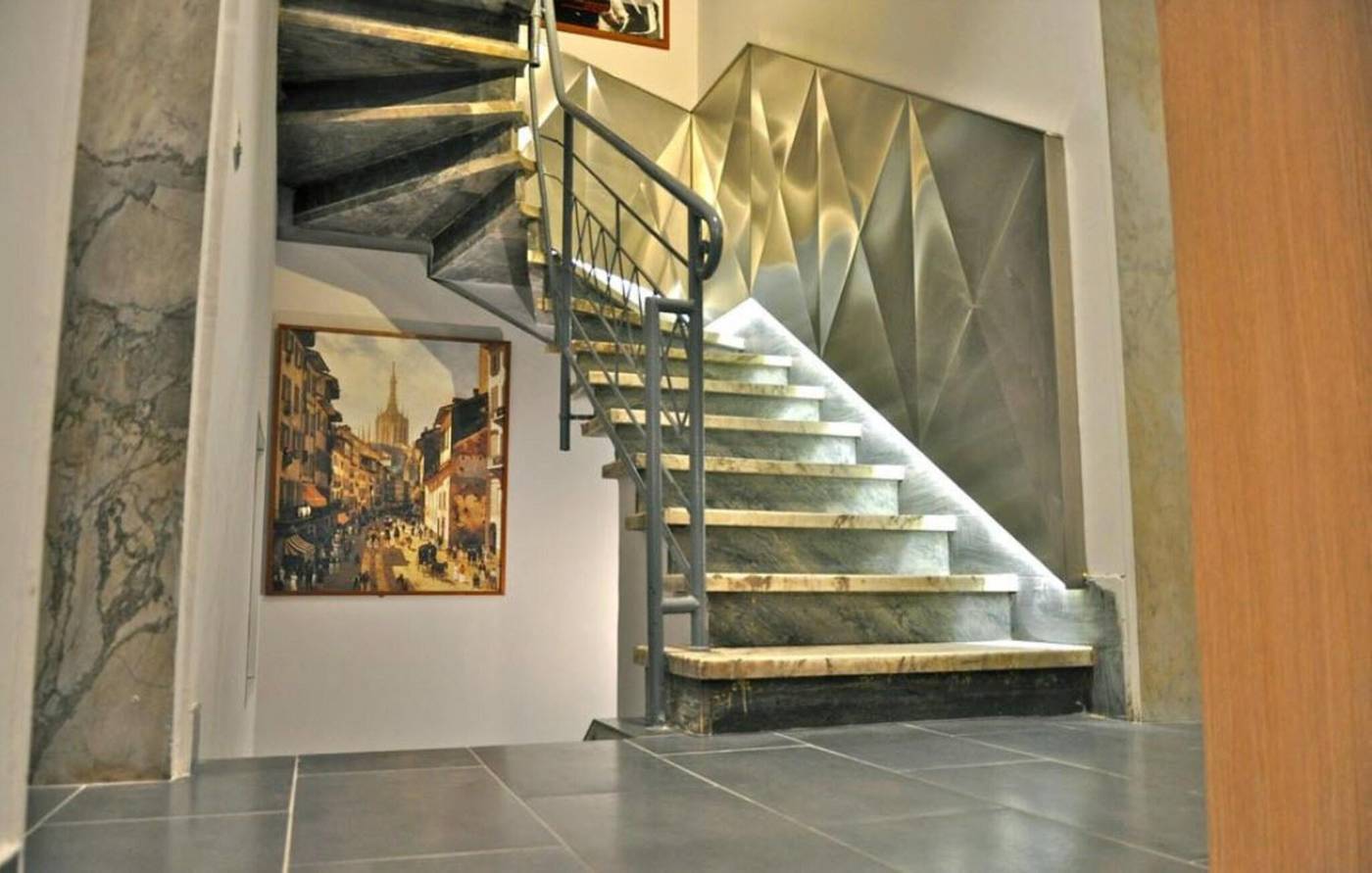 Hotel-Dover-Lobby-16