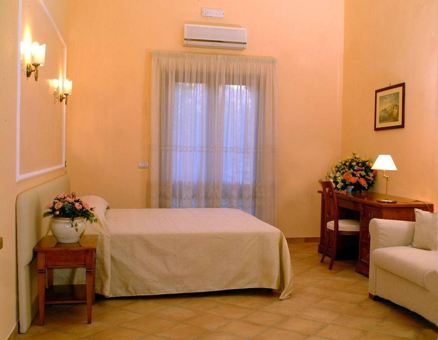 Il-Roseto-Resort-Room-41