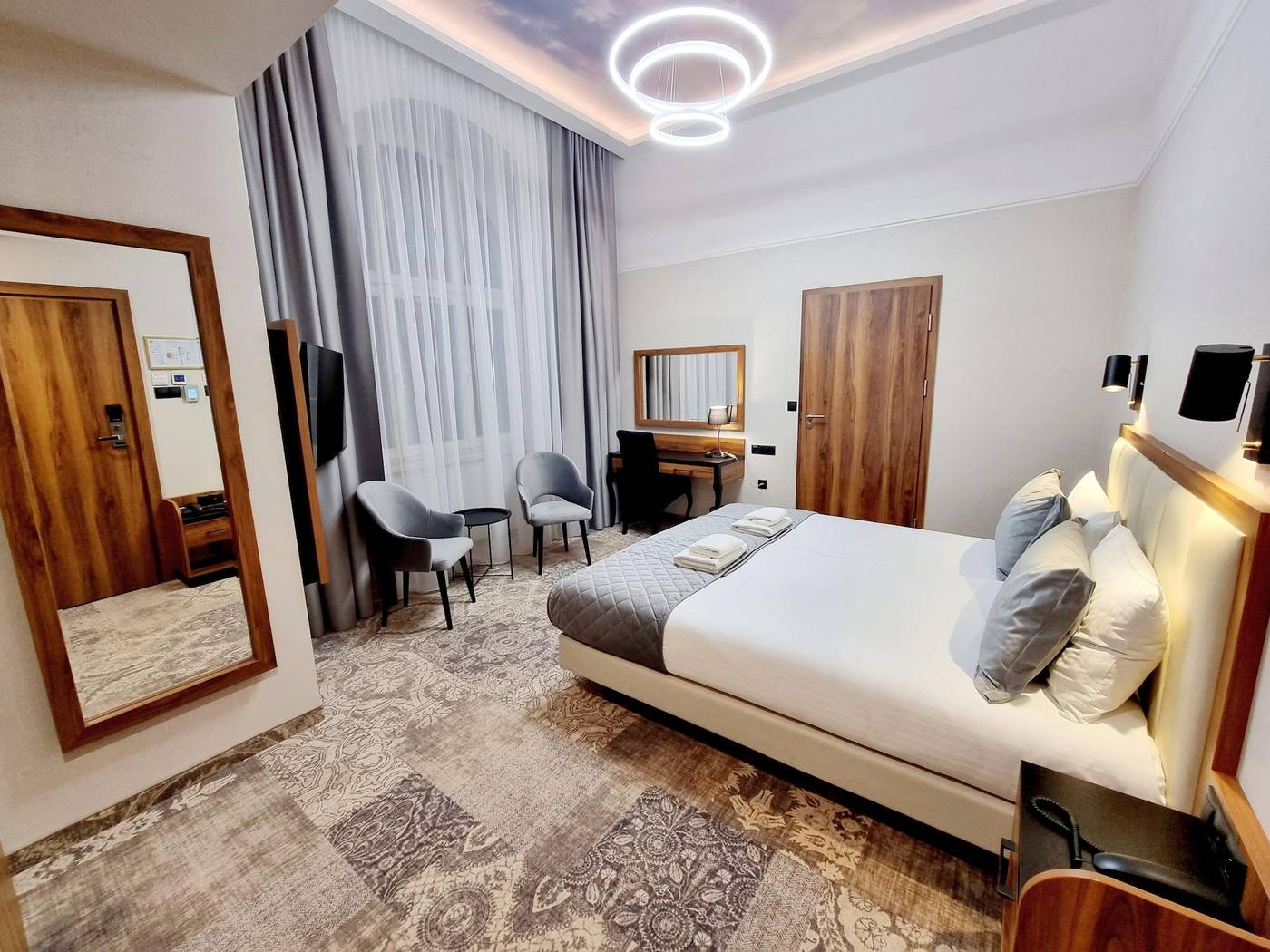 Sky-Hotel-Krakow-Room-19