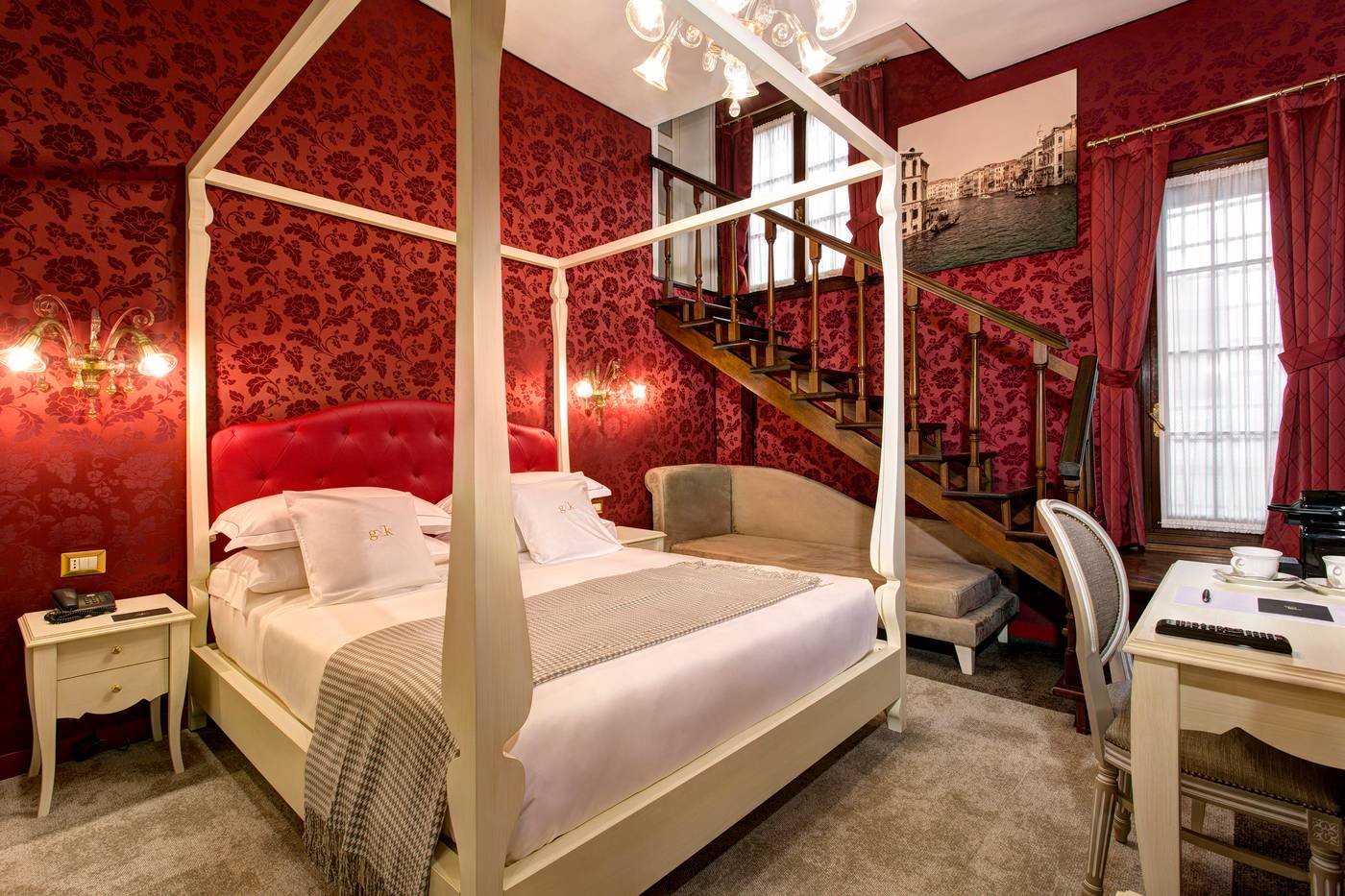 Gkk-Exclusive-Private-Suites-Venice-Room-14