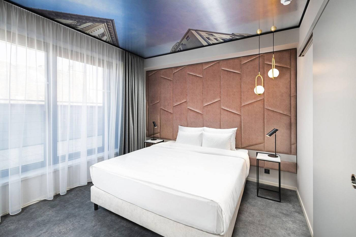 The-Three-Corners-Downtown-Edition-Hotel-Room-13