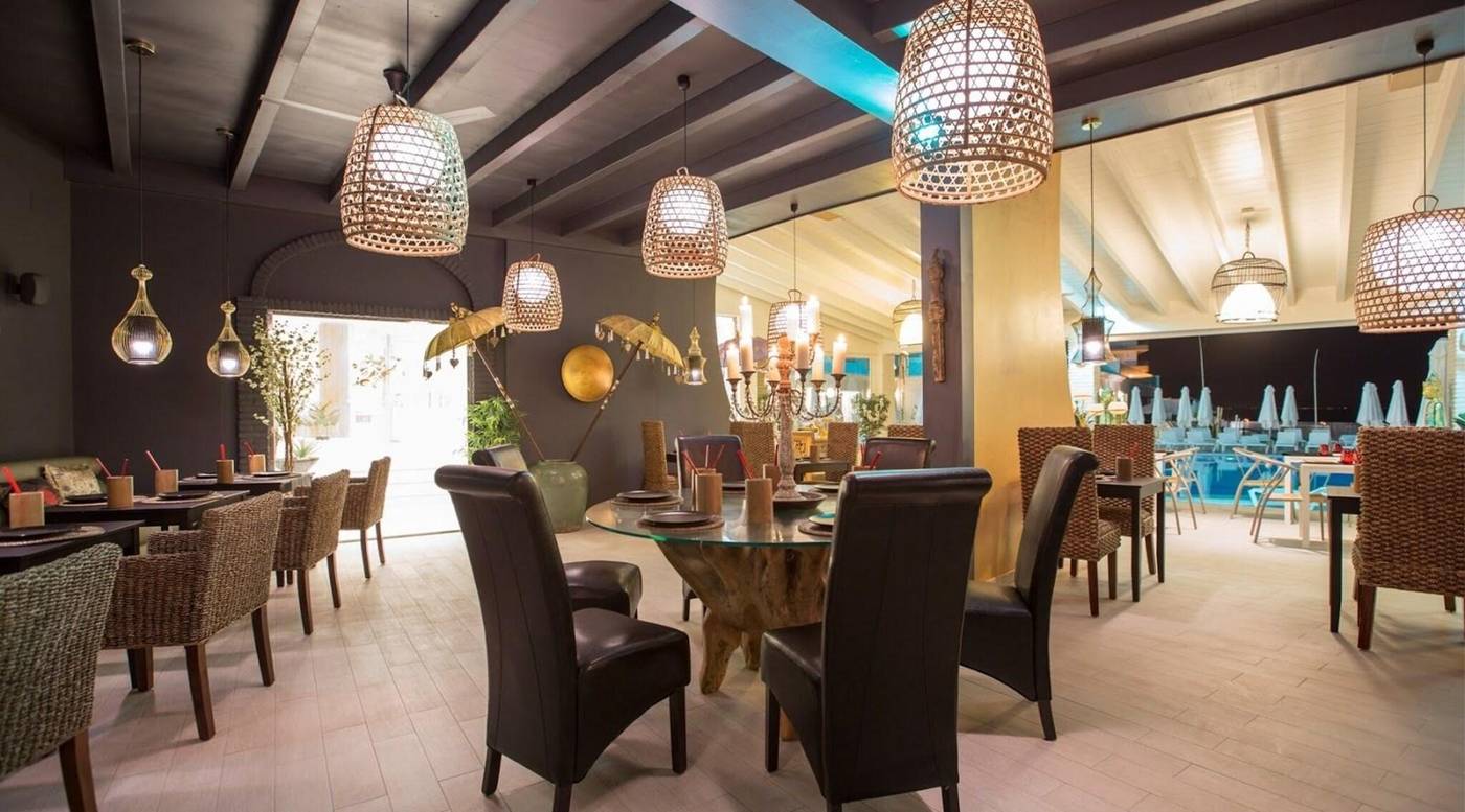 Onhotels-Ocean-Front-Restaurant-44