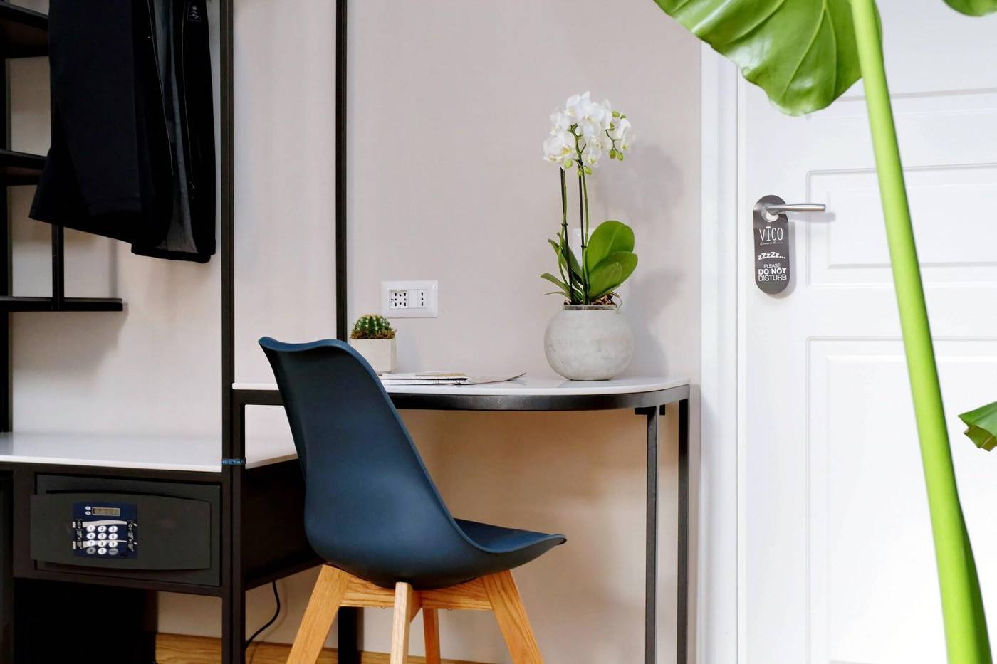 Vico-Rooms-And-Terrace-Room-39