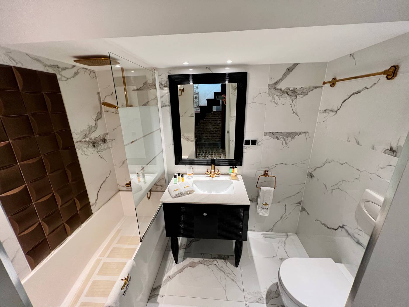 Anahita-Boutique-Hotel-Room-19