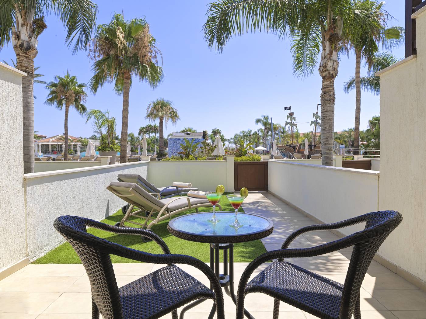 Olympic-Lagoon-Resort-Room-18