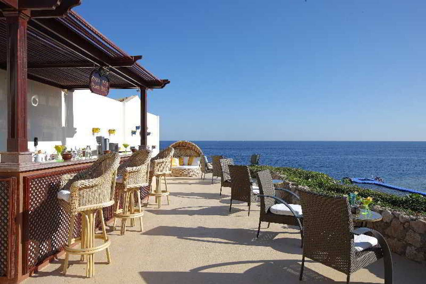 The-Royal-Savoy-Sharm-El-Sheikh-Terrace-34
