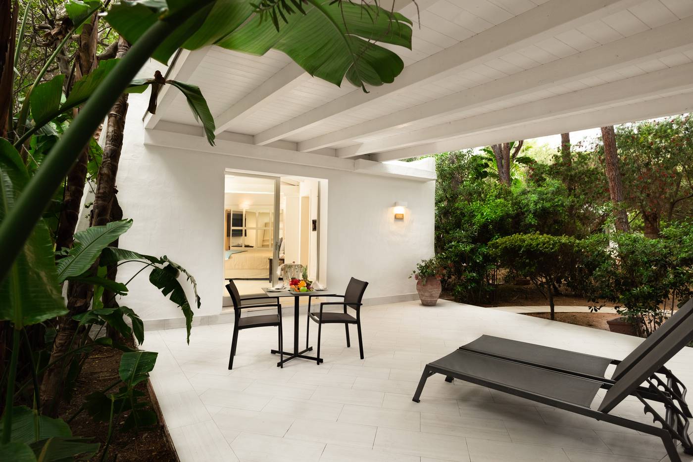 Forte-Village-Resort-Villa-Del-Parco---Spa-Room-6