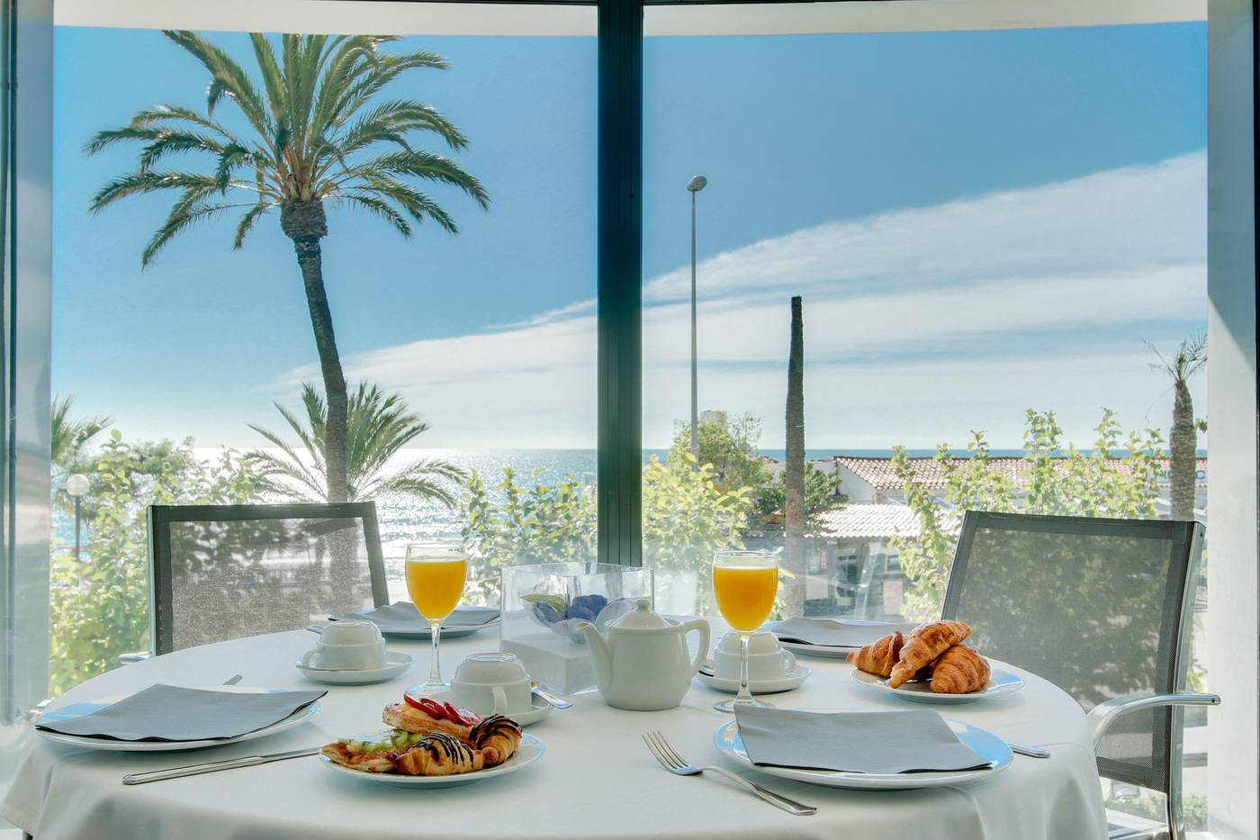 Calipolis-Hotel-Restaurant-87