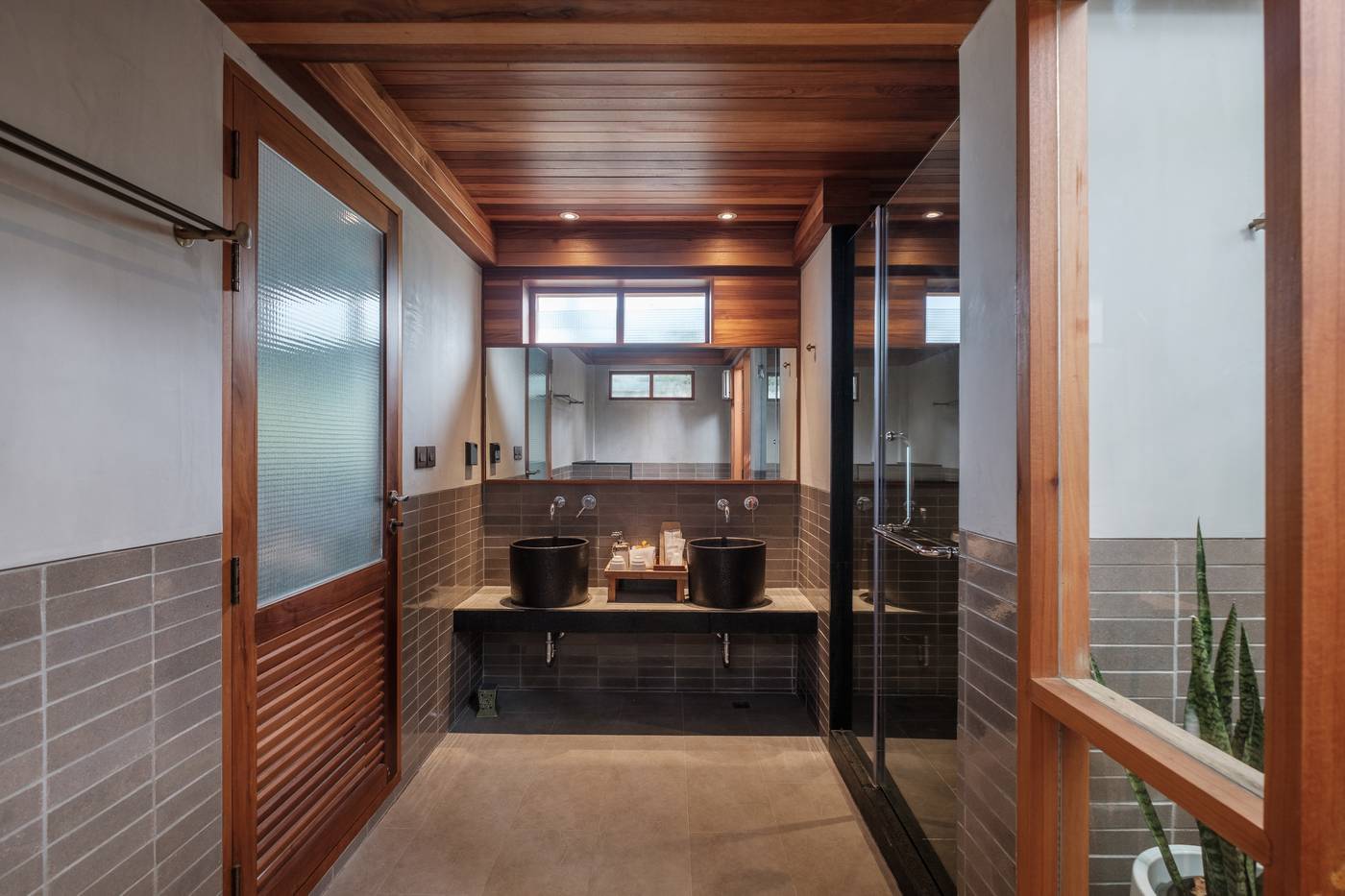 Banana-Fan-Sea-Resort-Room-58