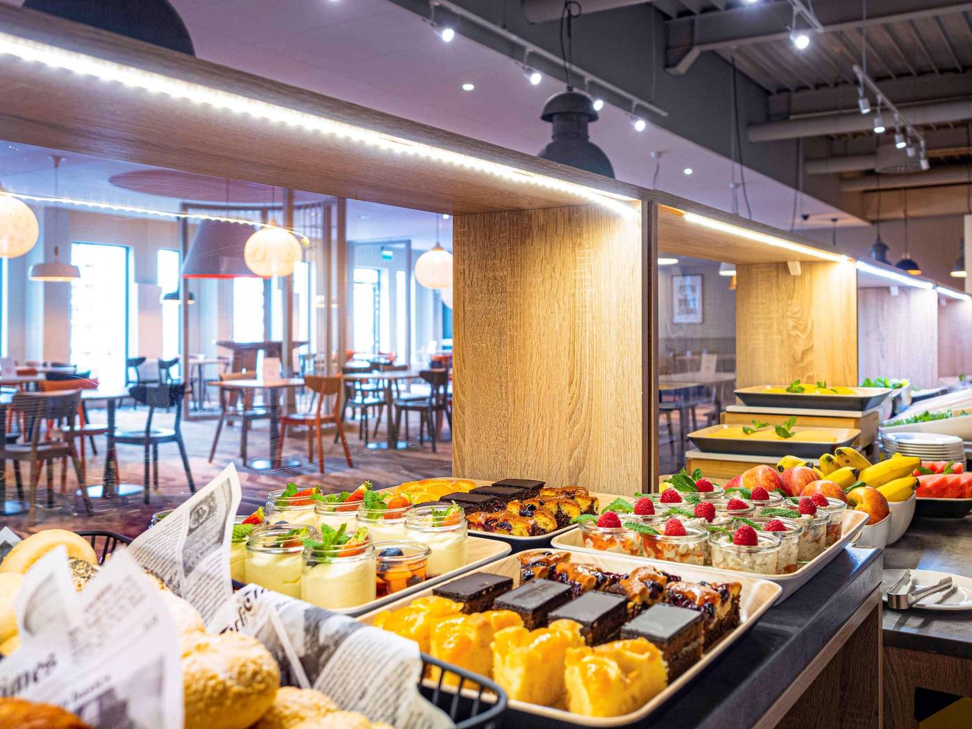 Novotel-Krakow-City-West-Restaurant-82