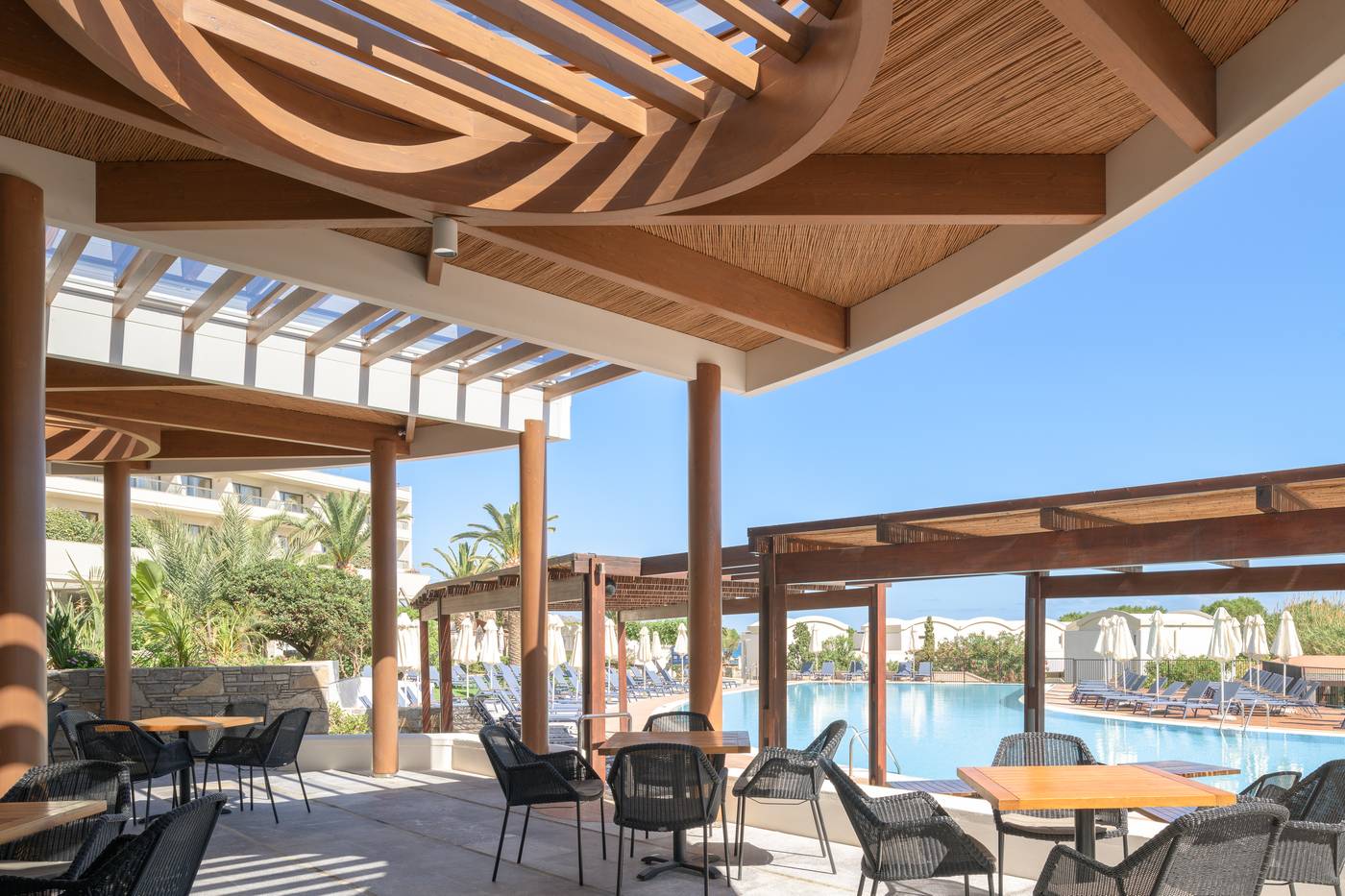 Agapi-Beach-Bar-5