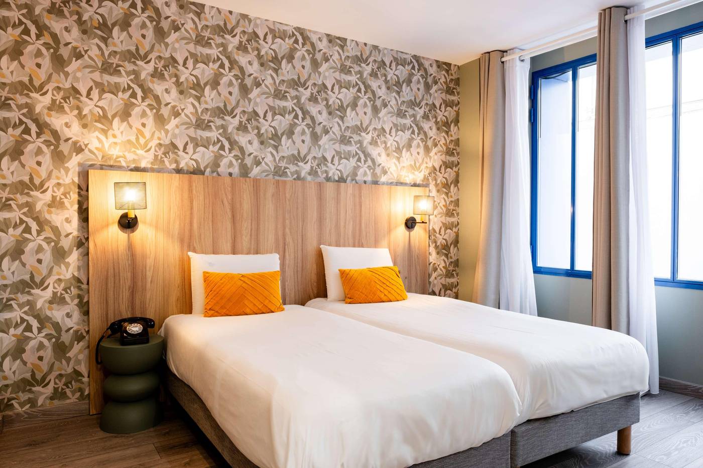 Kyriad-Par----s-10---Canal-Saint-Martin--R----publique-Room-27